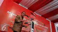 Ketua MPR Zulkifli Hasan memberikan sambutan saat menghadiri diskusi Publik di MMD Institute, Jakarta, Selasa (16/2/2016). Diskusi ini bertajuk "Menuju Upaya Penguatan KPK". (Liputan6.com/Johan Tallo)