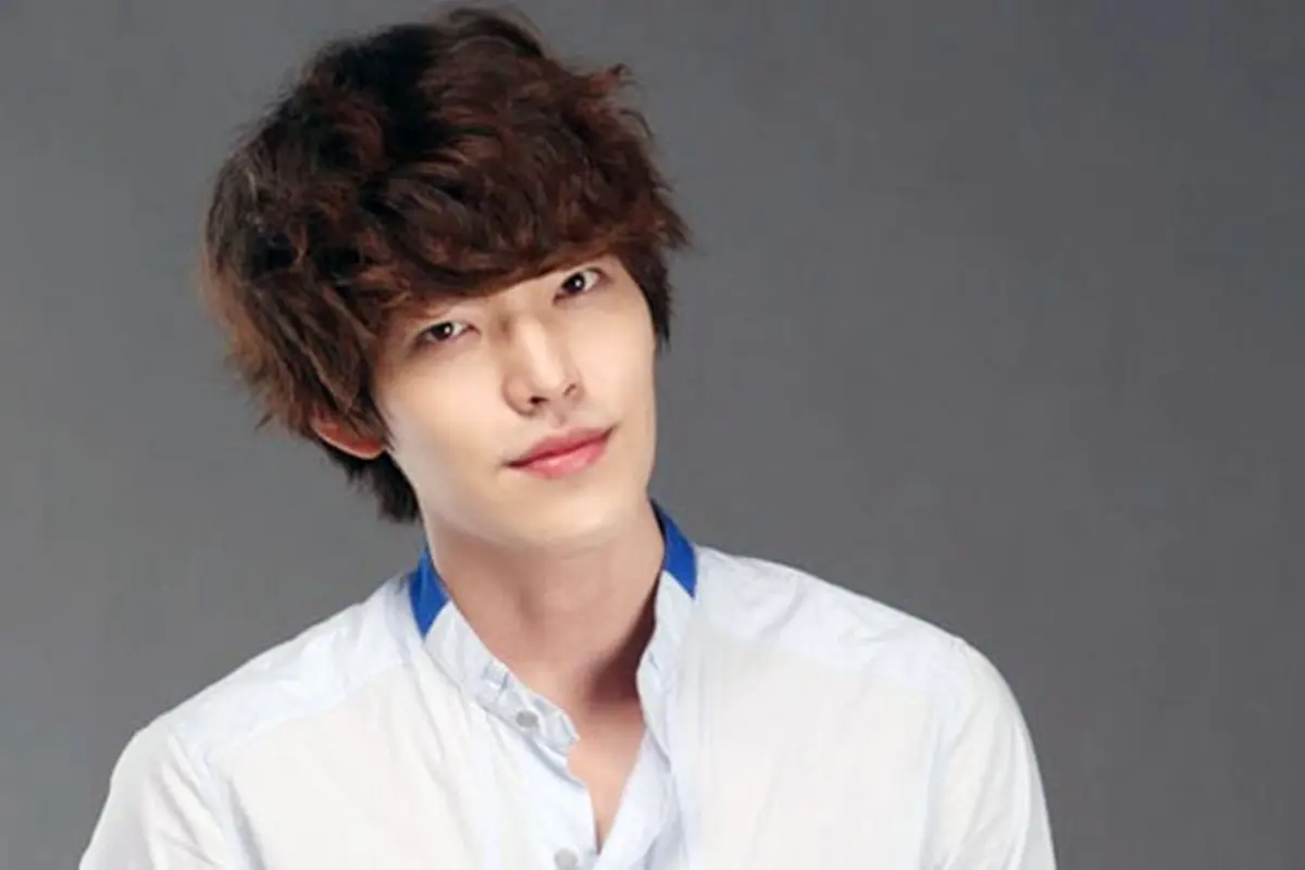 kim-woo-bin-131204b.jpg