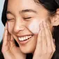 Rekomendasi skincare yang cocok untuk dipakai remaja dan pemula dalam menggunakan skincare (us.laneige.com).