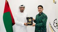 CEO Persis Solo, Kaesang Pangarep saat bertemu pewakilan UAE Pro League, Saeed Obaid Al-Kaabi di Abu Dhabi, Selasa (5/7/2022).