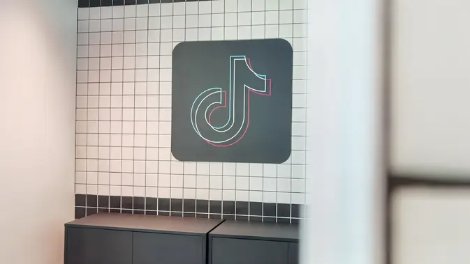 Desakan Mengejutkan: Parlemen AS Minta Joe Biden Tunda Larangan TikTok Hingga 2025!