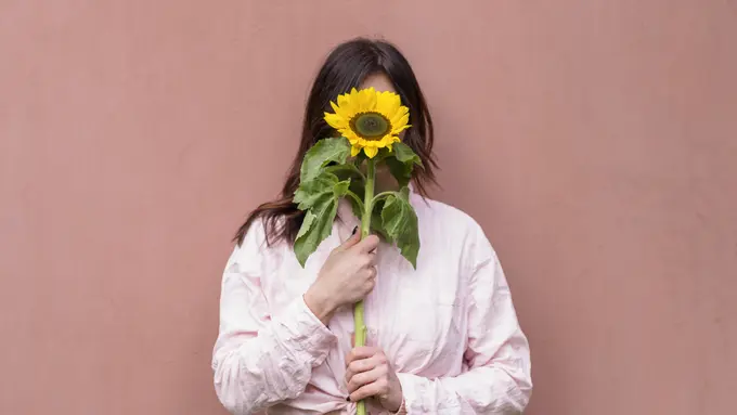 wanita january hubungan abusif