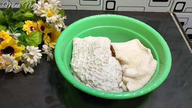 Tanpa Kapur Sirih, Ini Trik Bersihkan Babat Sampai Putih Cerah