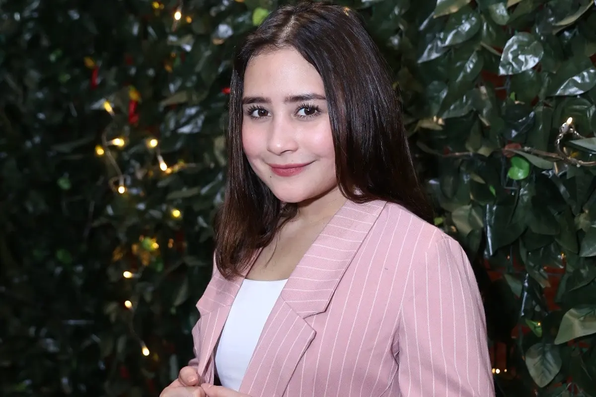 [Bintang] Prilly Latuconsina