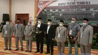 Rapat Pleno Penetapan Pemenang Pilkada Kota Cilegon Oleh KPU. (Sabtu, 23/01/2021). (Liputan6.com/Yandhi Deslatama).