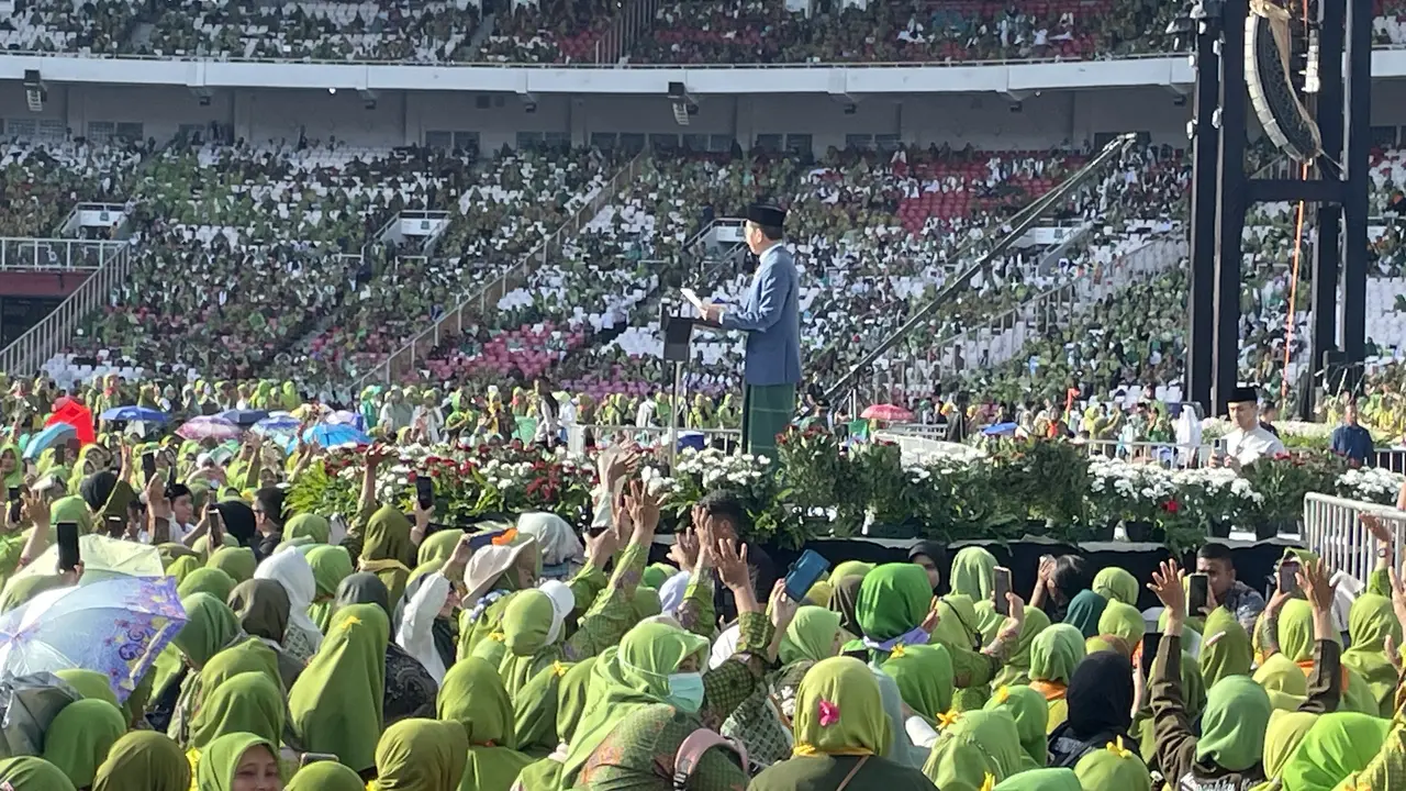 Presiden Joko Widodo atau Jokowi mengucapkan selamat Hari Lahir ke-78 Muslimat Nahdlatul Ulama (NU) atau Harlah ke-78 NU.