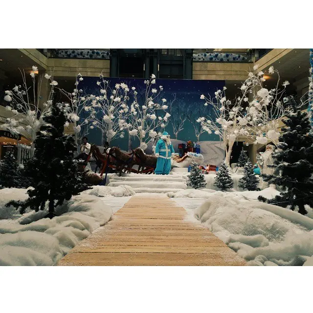 Meriahnya Dekorasi Natal di Pusat Perbelanjaan Papan Atas di Jakarta - Lifestyle Fimela.com