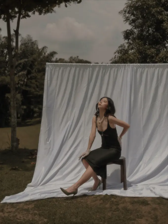 Koleksi Wearstatuquo