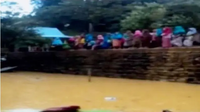 Hujan deras menyebabkan banjir di kabupaten Merangin, hingga operasi besar besaran dilancarkan untuk menggulung para gembong narkoba.