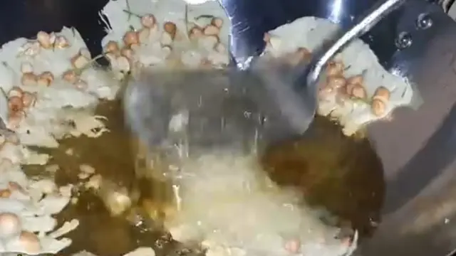 Resep Peyek Rempeyek Renyah (Youtube/Ceceromed Kitchen)