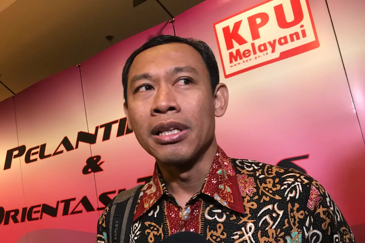 Komisioner KPU Pramono Ubaid Tanthowi