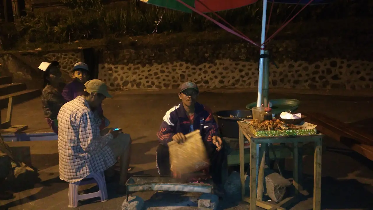 Tanda Alam yang Jadi Pegangan Warga Lereng Gunung Agung
