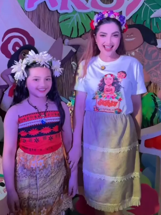 Arsy Totalitas Cosplay Jadi Moana di Pesta Ulang Tahun ke-10, kompak dengan Ashanty. [@ashanty_ash]