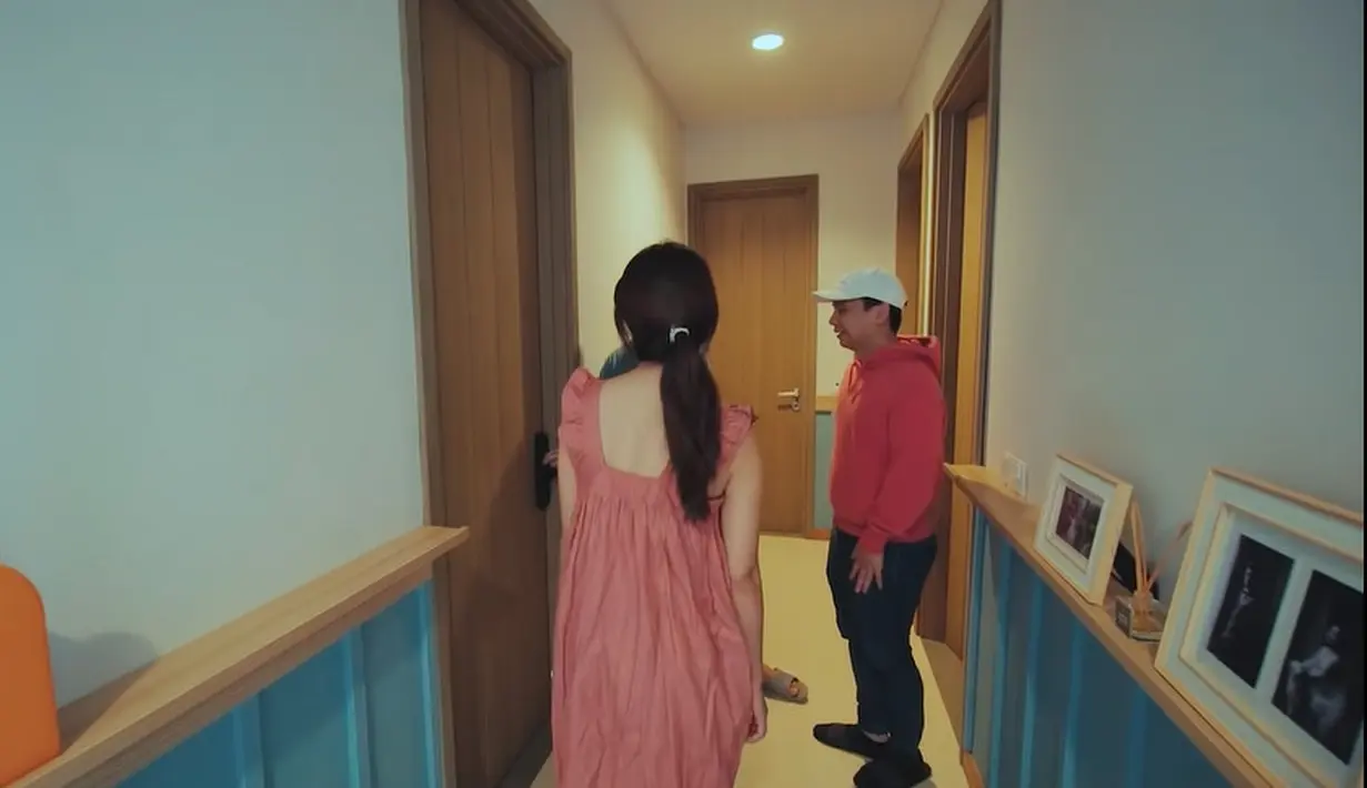 Rumah Baru Joshua Suherman (Youtube/Raditya Dika)