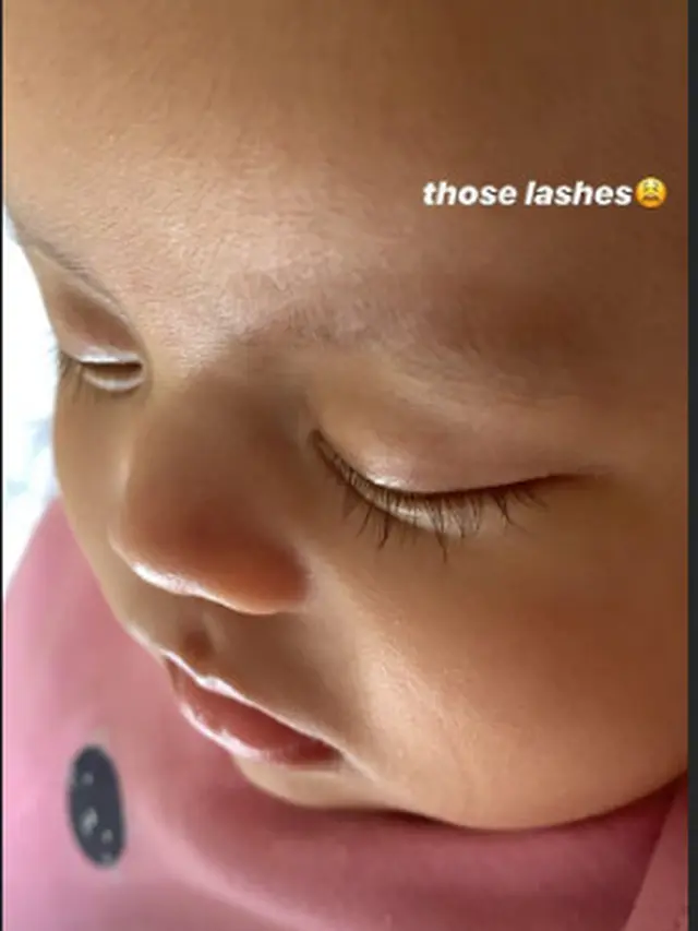 6 Potret Menggemaskan Salima, Anak Wishnutama dan Gista Putri