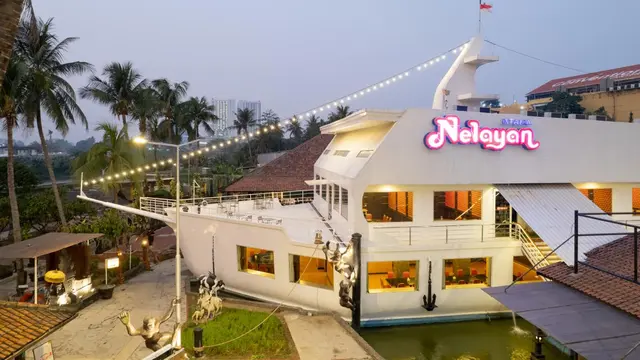 Istana Nelayan Resto & Cafe