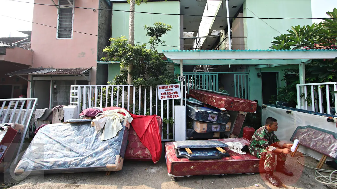 20160117-Sempat Ricuh, Kodam Jaya tetap Kosongkan Kompleks Zeni Mampang
