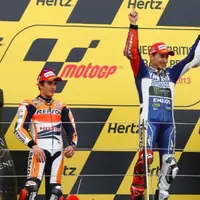 Deretan cowok-cowok ganteng di MotoGP 2015.