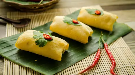 Semar Mendem: Jajanan Tradisional dengan Ketan Pulen dan Isian Ayam Gurih