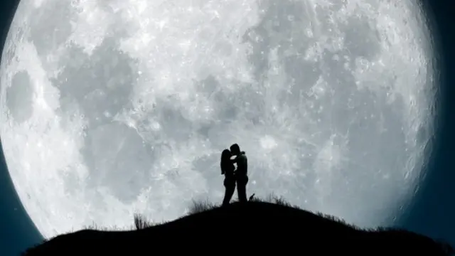 Tanda-Tanda Tak Terucap, Pria yang Mencintaimu Melalui Gesturnya