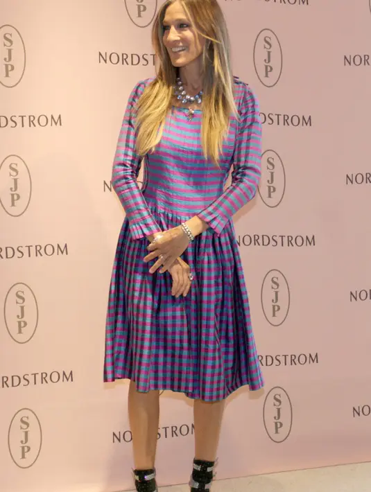 Sex and The City berakhir pada 2004. Meski begitu, Sarah Jessica Parker ingin tetap menginspirasi sesama perempuan, salah satunya melalui merek sepatu yang dimilikinya. (AFP/Bintang.com)