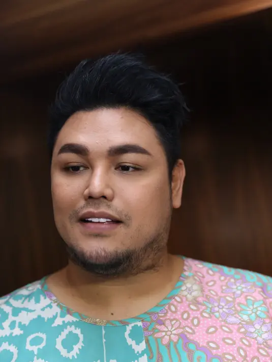 Ivan Gunawan mengaku selama ini tidak begitu mengikuti infotainmen. Dan juga tidak mengikuti kasus Indra Bekti. (Andy Masela/Bintang.com)