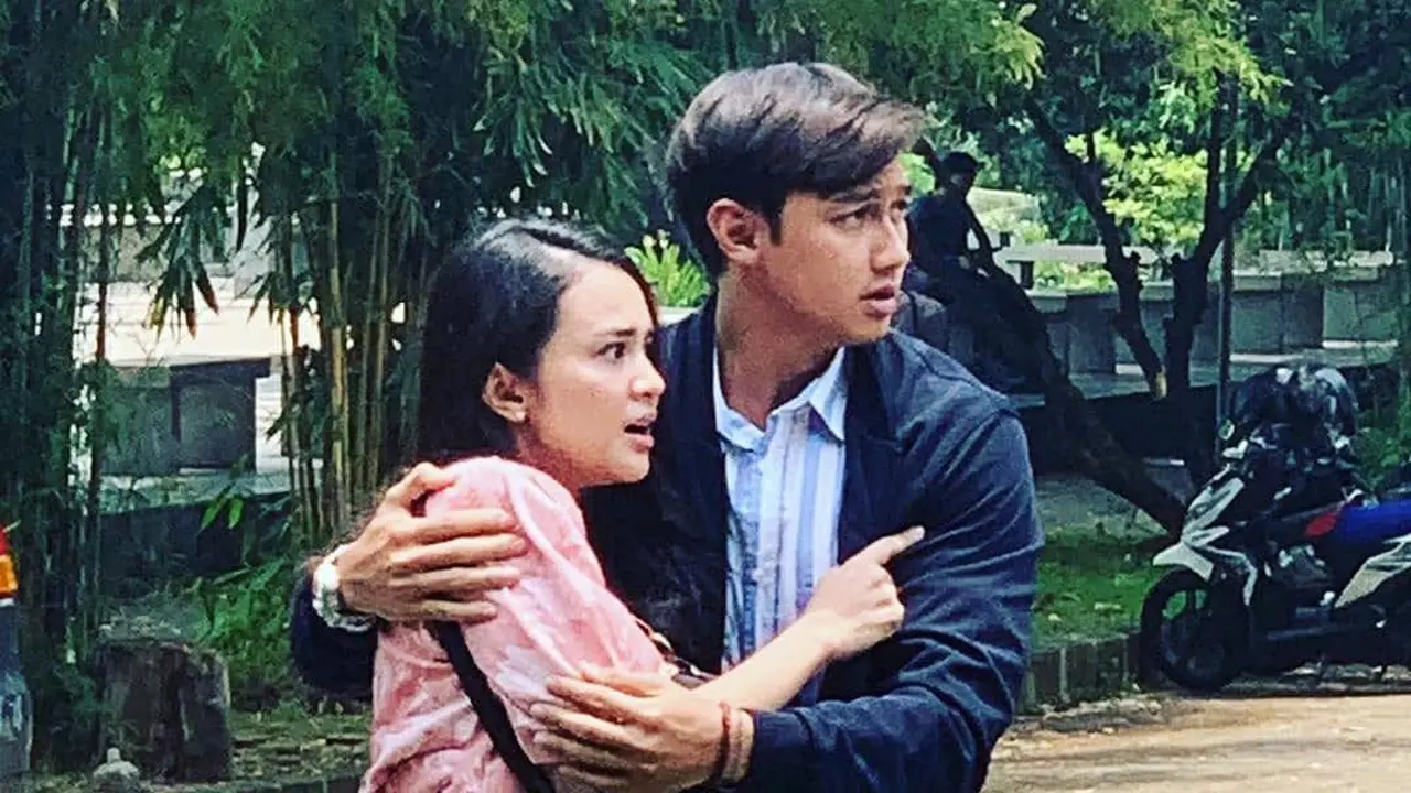 6 Potret Kebersamaan Michelle Ziudith dan Caesar Hito dalam Sinetron Baru