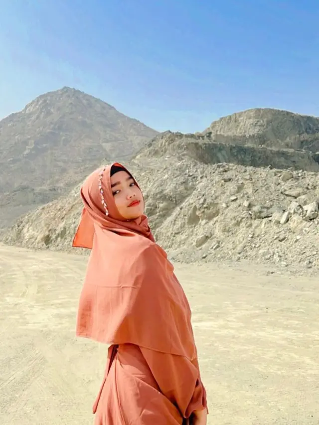 8 Ide Model Baju Gamis Kekinian yang Cocok untuk Remaja, Cut Syifa hingga Ria Ricis
