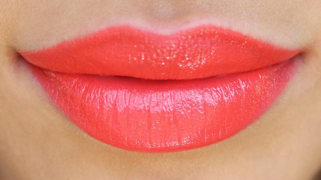 ilustrasi lipstik