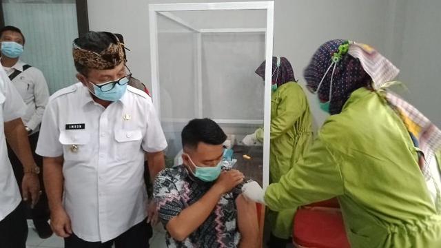 Melihat Kesiapan Vaksinasi Covid-19 di Cirebon