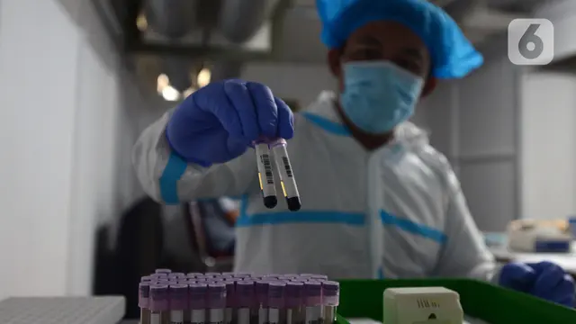 FOTO: Jelang New Normal, Pegawai KLY Jalani Rapid Test