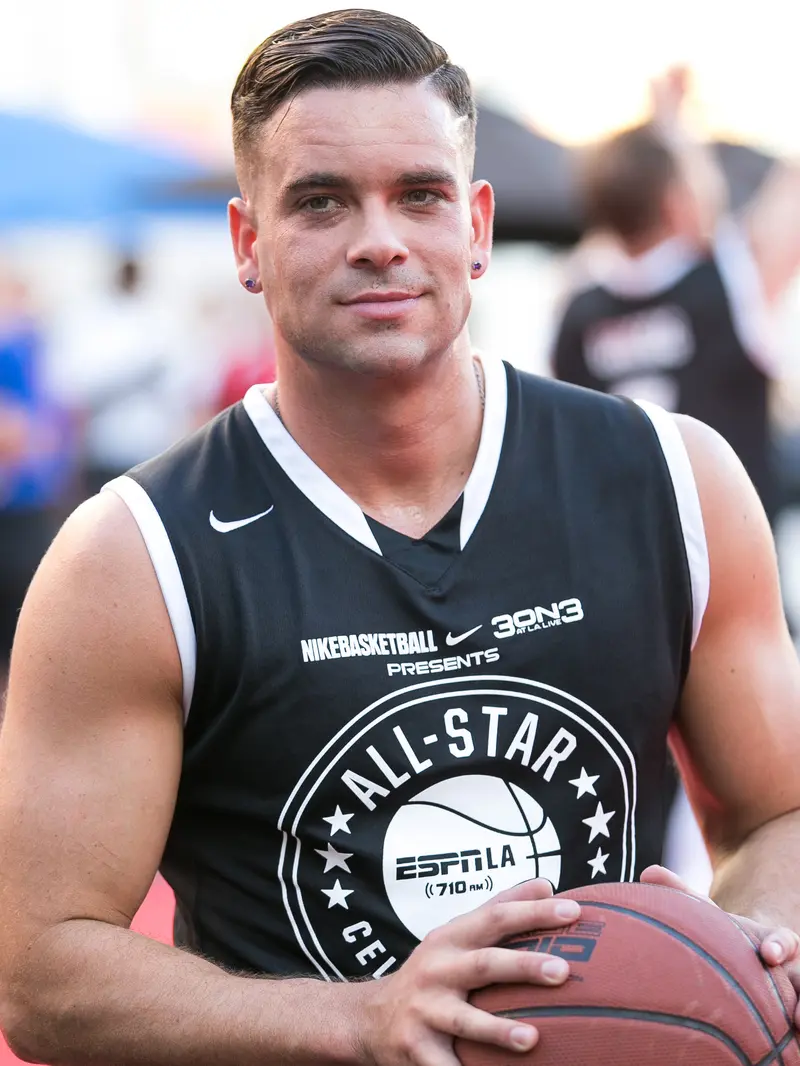 Bintang serial Glee, Mark Salling