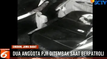 Kedua korban yang merupakan anggota Patroli Jalan Raya (PJR) TolKanci - Pejagan mengalami luka cukup serius pada bagian tangan dan dada.