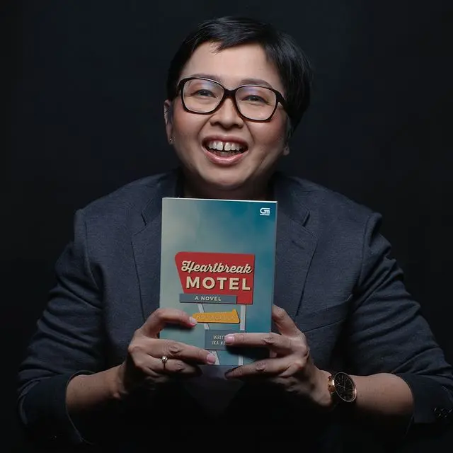 Ika Natassa. (Foto: Dok. Instagram @ikanatassa)