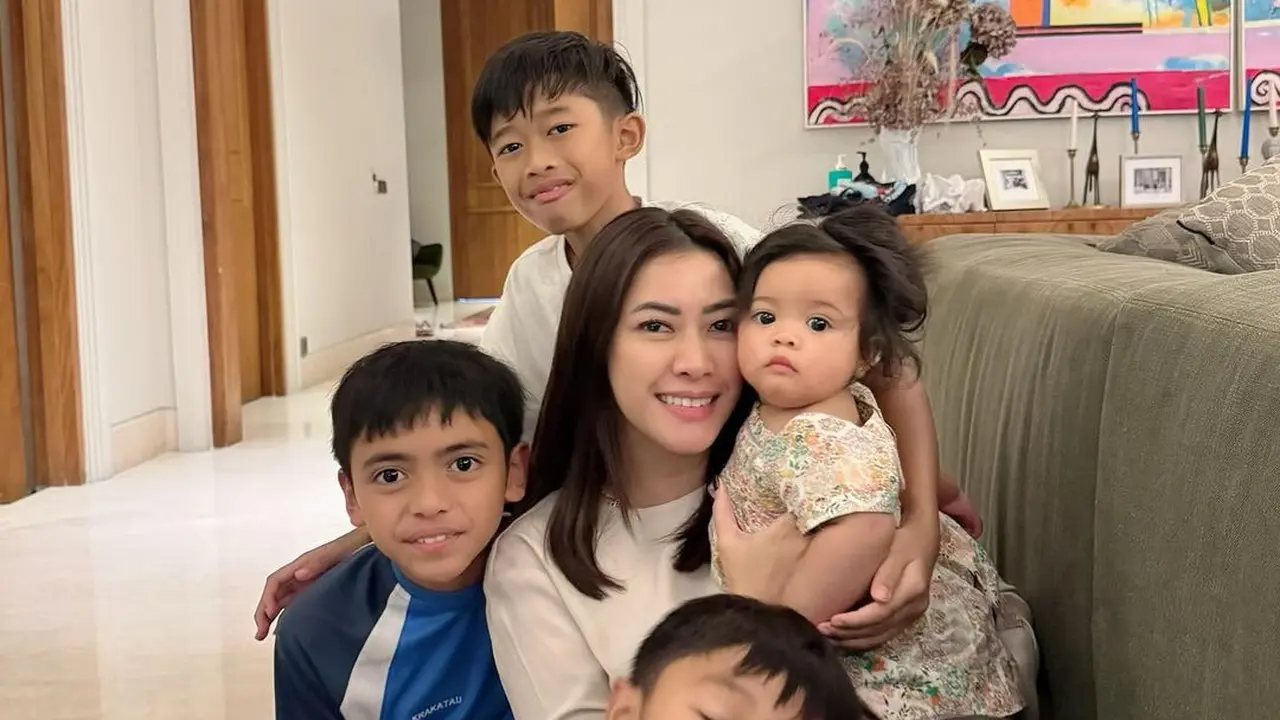 Potret Siti Ruby Aliya Mantu Presiden ke-6 Susilo Bambang Yudhoyono Abadikan Momen Tanggal Kabisat