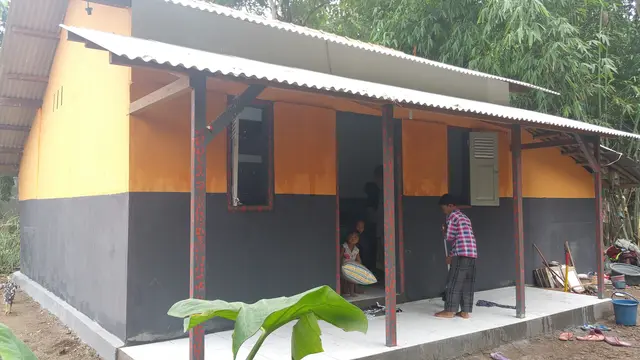 Kado Tahun Baru bagi Keluarga Bayi Korban Penelantaran Puskesmas