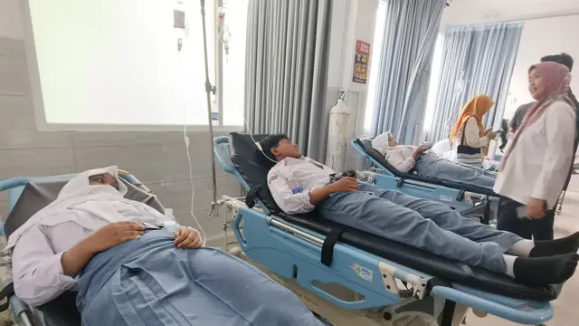 Makan Siang MBG Bikin Petaka di MAN 2 Rembang, 271 Siswa Terdampak dan 26 Masuk Puskesmas