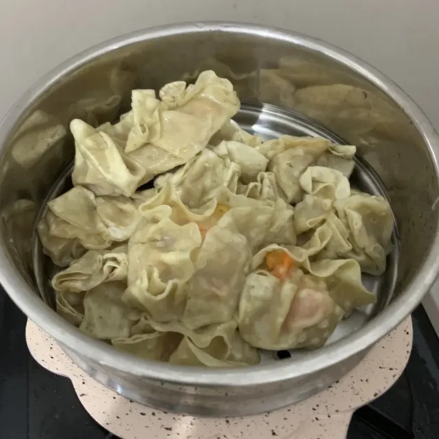 6 Potret Bentuk Dimsum Nyeleneh Ini Bikin Tepuk Jidat,