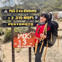 Setelah lulus dari grup yang membesarkan namanya tersebut, Cindy terlihat eksplore banyak kegiatan, termasuk naik gunung. [@cgulla]