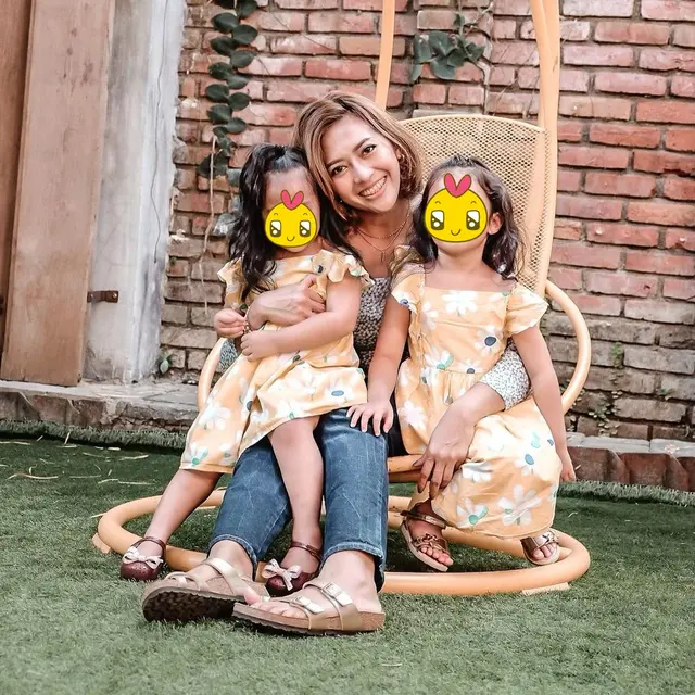 6 Potret Terbaru Yenny AFI, Kini Sudah Punya Dua Anak dan Tinggal di Bali