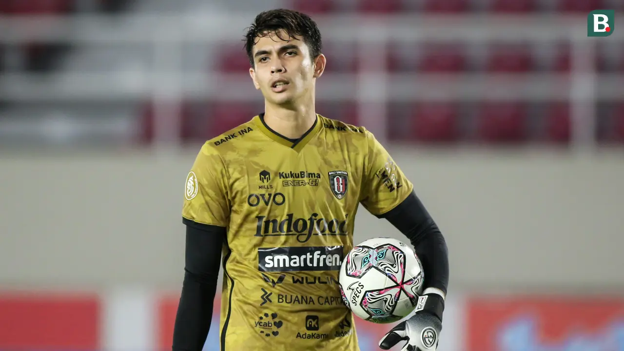 Foto: Inilah Deretan 4 Kiper Terbaik usai Berakhirnya BRI Liga 1 Musim 2021 / 2022