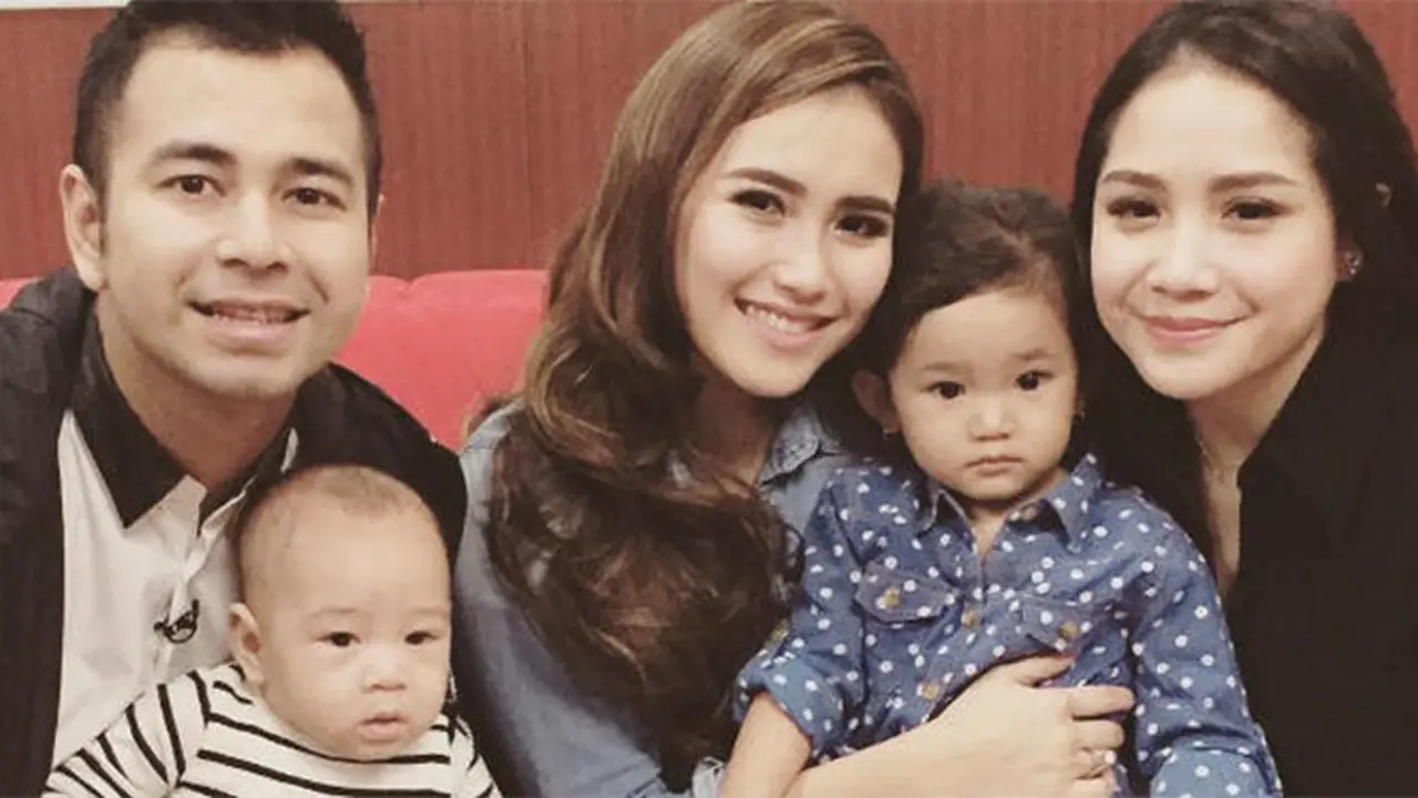 [Bintang] Raffi Ahmad-Nagita-Ayu