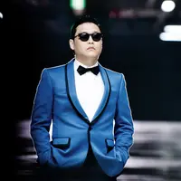 Psy. (via all4desktop.com)