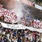 Protes suporter PSV Eindhoven (guardian.com)