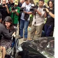 Apapun yang terjadi, jika kamu sudah cinta, maka keadaan apapun seharusnya tidak akan mengubah kesempuraan cintamu. (Foto: Facebook/Ridho Tantowi)