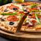 How to reheat pizza in the oven. (Photo: chandlervid85/Freepik)