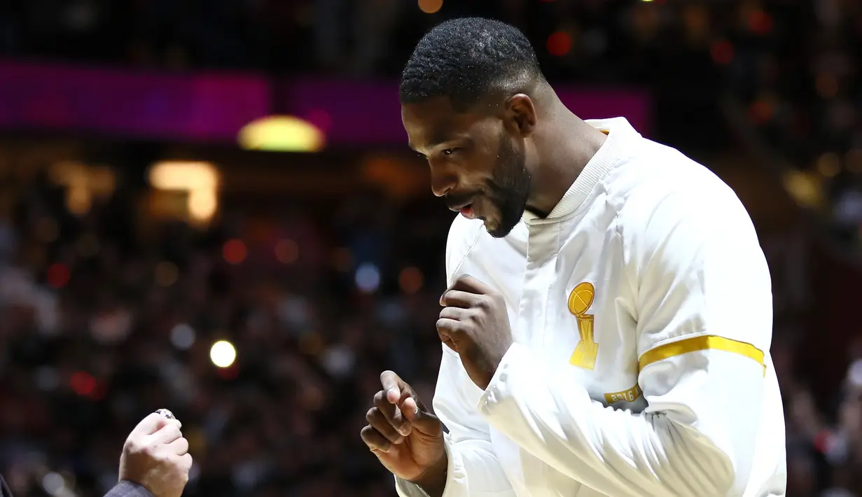 Memiliki tubuh seksi memang itulah yang dikenal dari sosok Khloe Kardashian. Meminta Khloe tetap menjaga keseksiannya, Tristan Thompson menyarankan Khloe untuk tidak banyak bekerja di luar sana. (AFP/Bintang.com)