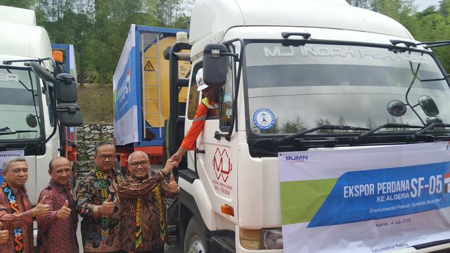 Pertamina ekspor perdana Smooth Fluid-05 ke Aljazair