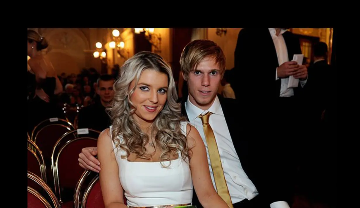 Kedatangan Tomas Kalas ke Chelsea menambah daftar wanita cantik di deretan wags Chelsea. Pacar cantik Tomas itu bernama Renata (Istimewa)