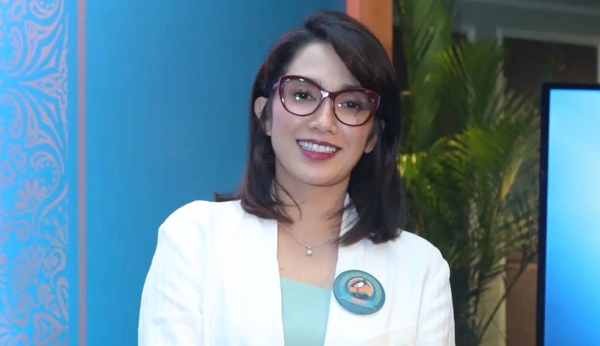 Ussy Sulistiawaty (Daniel Kampua/Fimela.com)